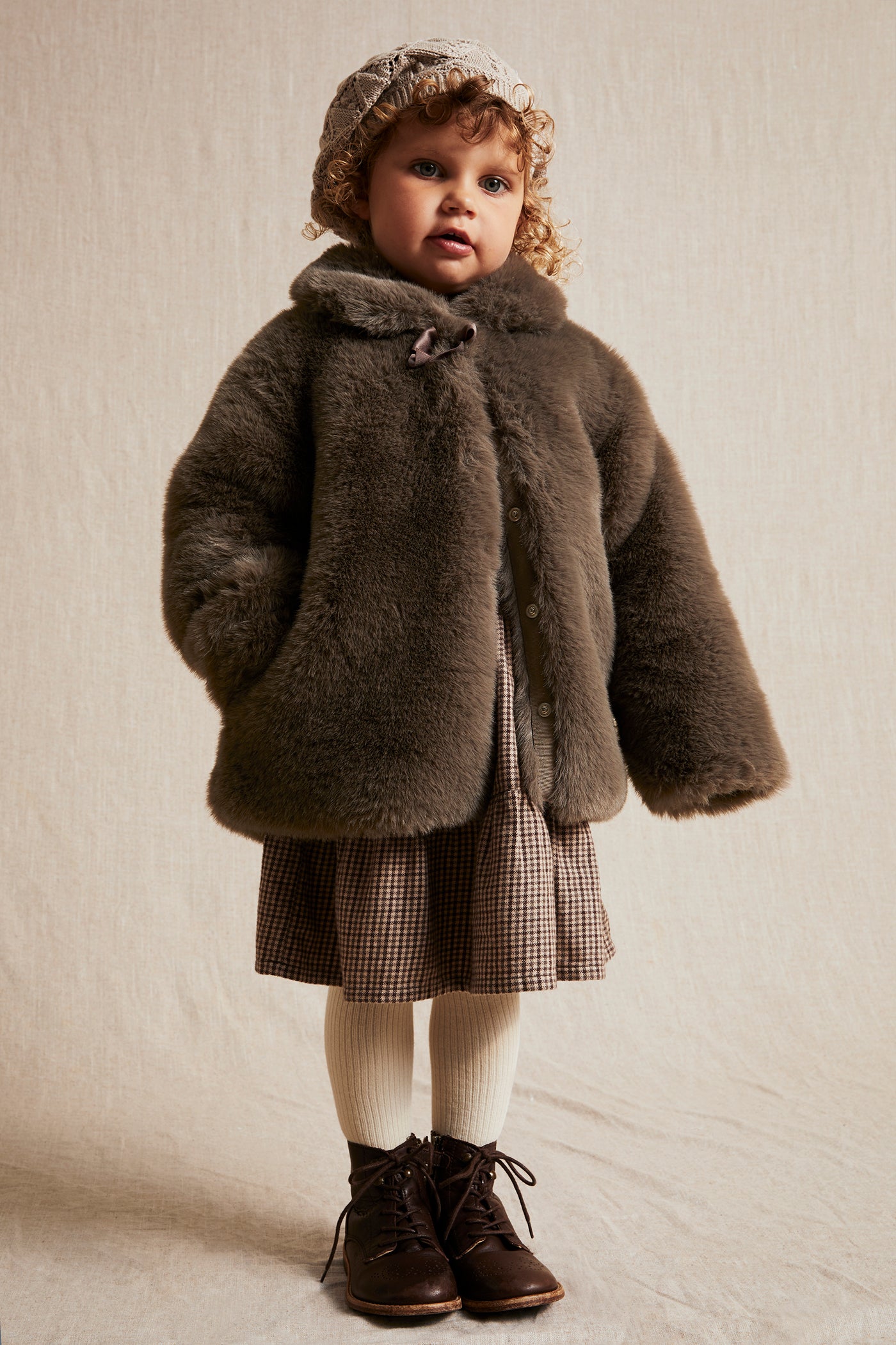 Little girl fashion fur coat